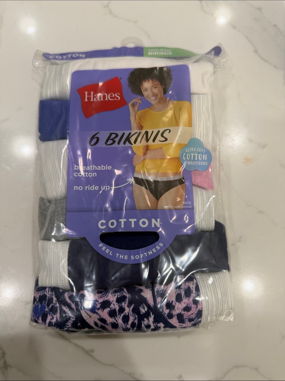 Hanes Women's Tagless Cotton Bikini Underwear, Size 7/L (6-Pack)